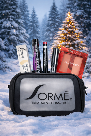 The Sormé Winter Essentials Makeup Bag