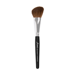 Professional Brushes(long-lasting brushes in natural or synthetic bristles)