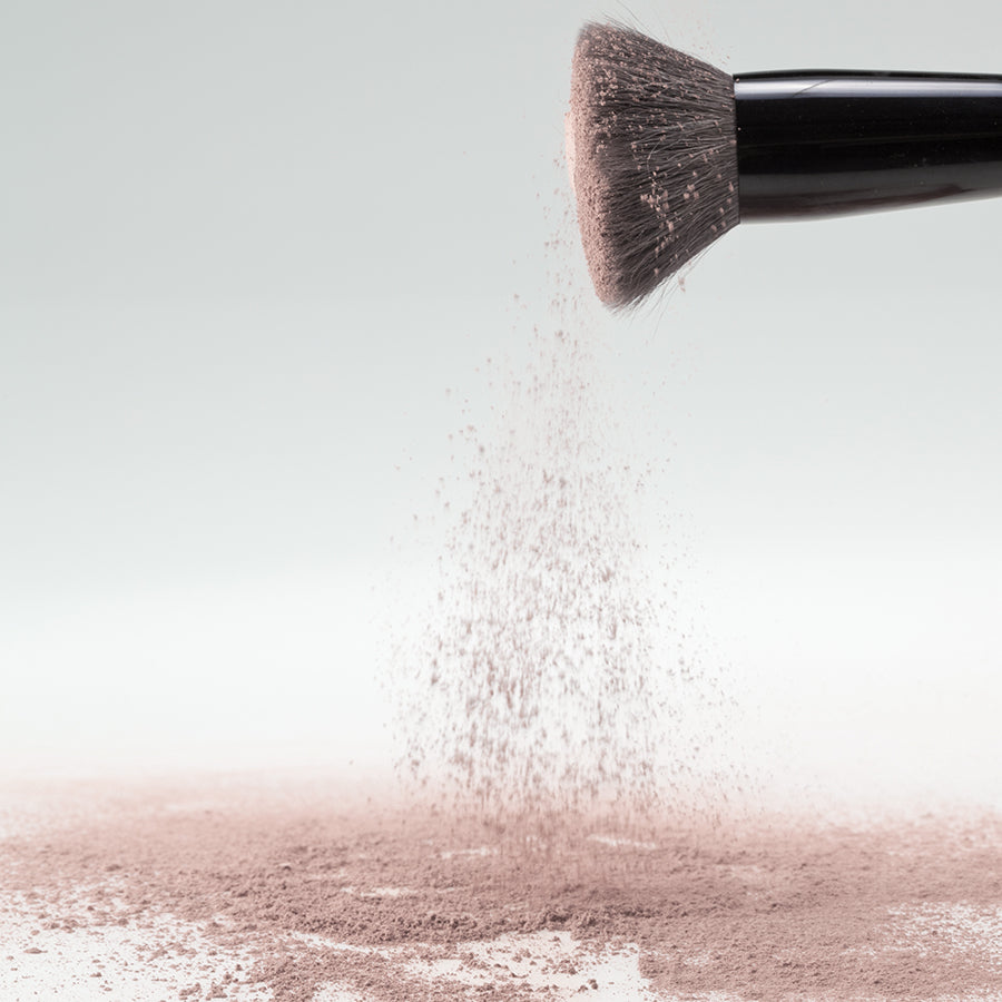 Mineral Secrets Loose Finishing Powder(minimizes flaws, fine lines and pores instantly)